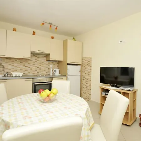 Mise Apartman Trogir